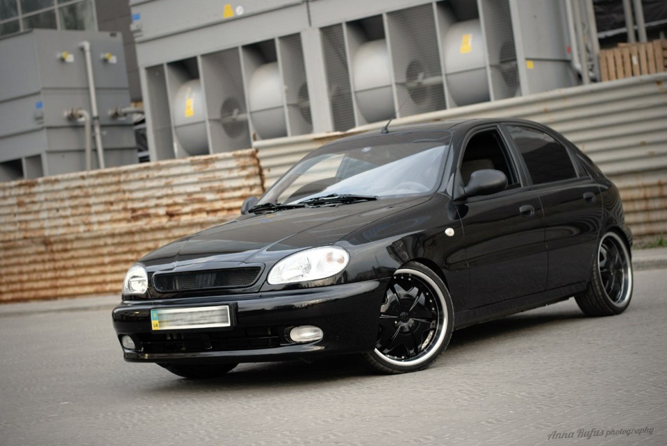 Daewoo lanos Black