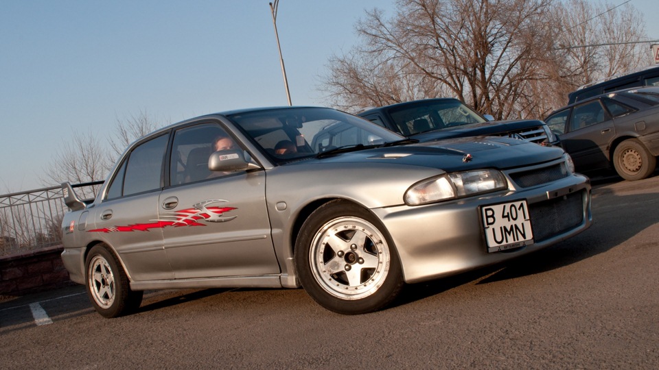 Evo ii. Mitsubishi Lancer Evolution 1994. Mitsubishi Evolution 2. Mitsubishi Lancer Evolution II 1994. Mitsubishi Lancer Evolution 2 GSR 1994.