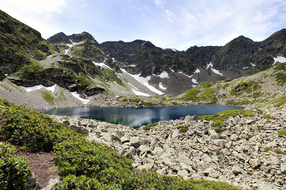 Карачаево черкесская село архыз. Карачаево-Черкесия Архыз. Карачаево Черкессия Архыз. Черкесия поселок Архыз. Даут Карачаево Черкессия озеро.