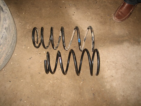 Installing RS  R Springs - Toyota Yaris 2004