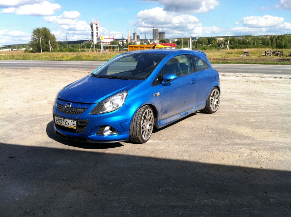 Opel Corsa OPC Nurburgring Edition