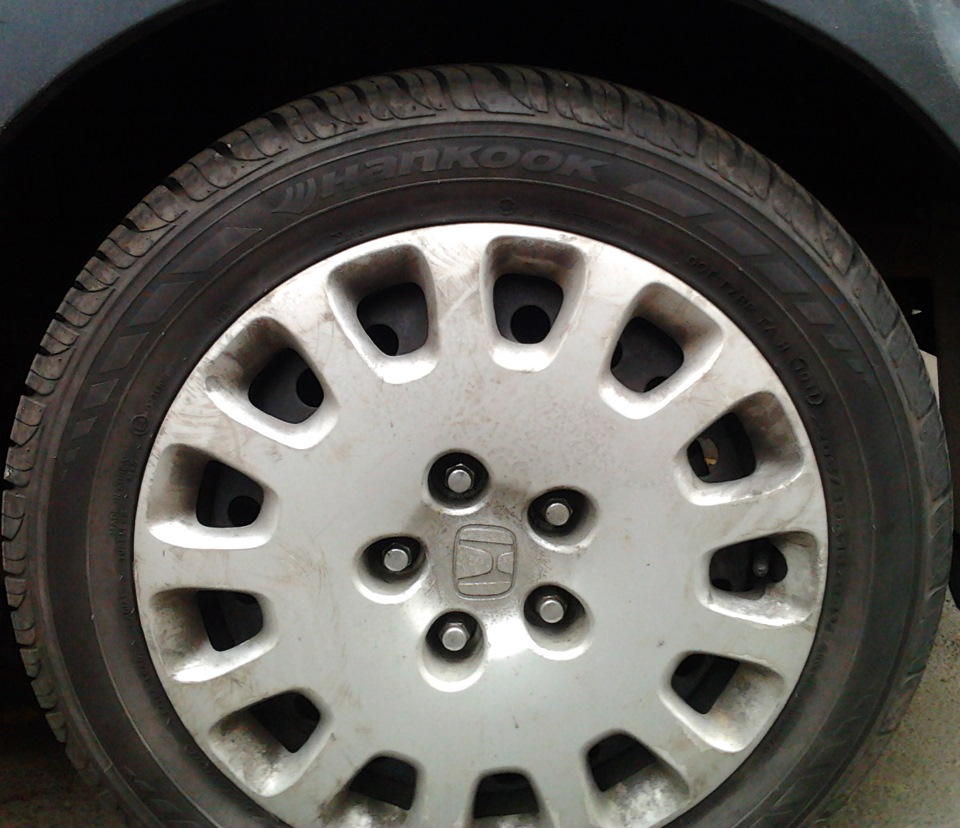 Замена покрышек на Hankook VENTUS V4 ES H105 94V — Honda FR-V, 2 л ...