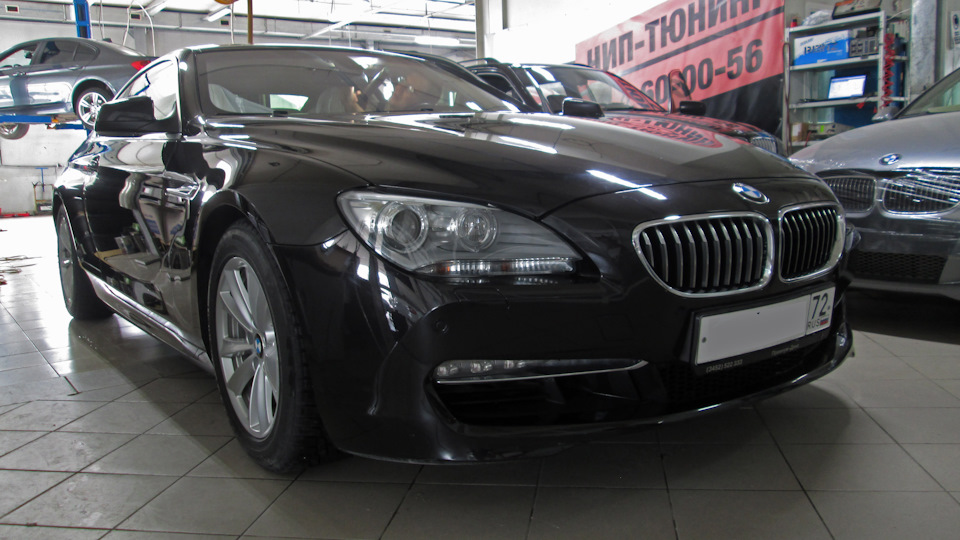 Установка видеорегистратора BMW 640 F13. Дооснащение BMW Тюмень ...