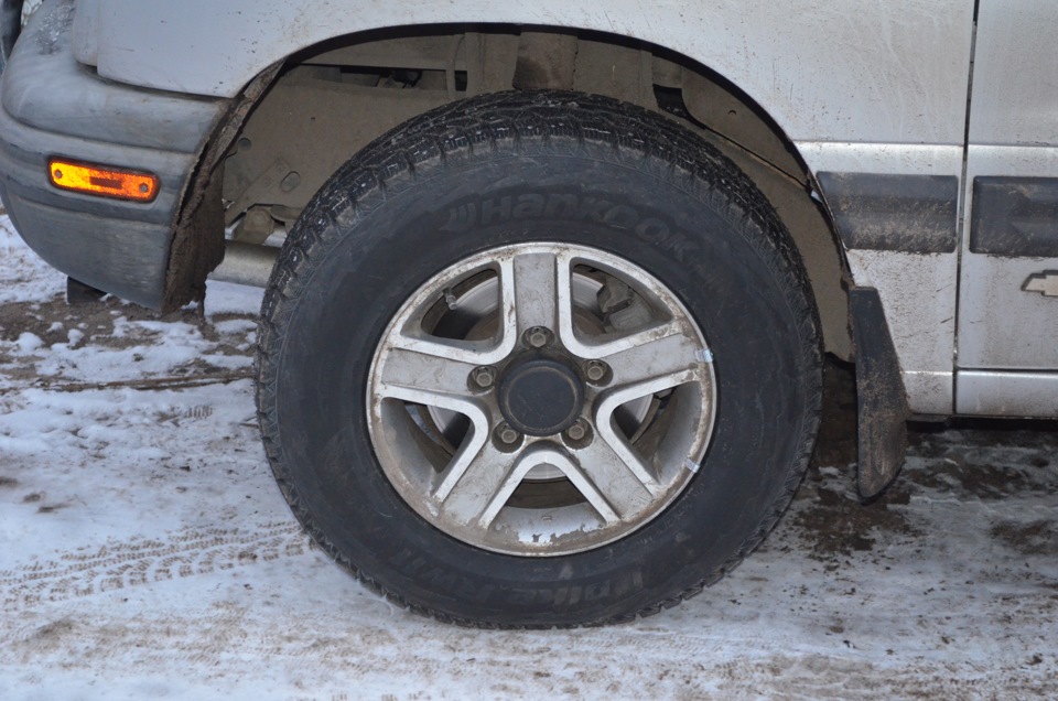 Новая шиповка — Chevrolet Tracker II, 2 л, 2001 года | шины | DRIVE2