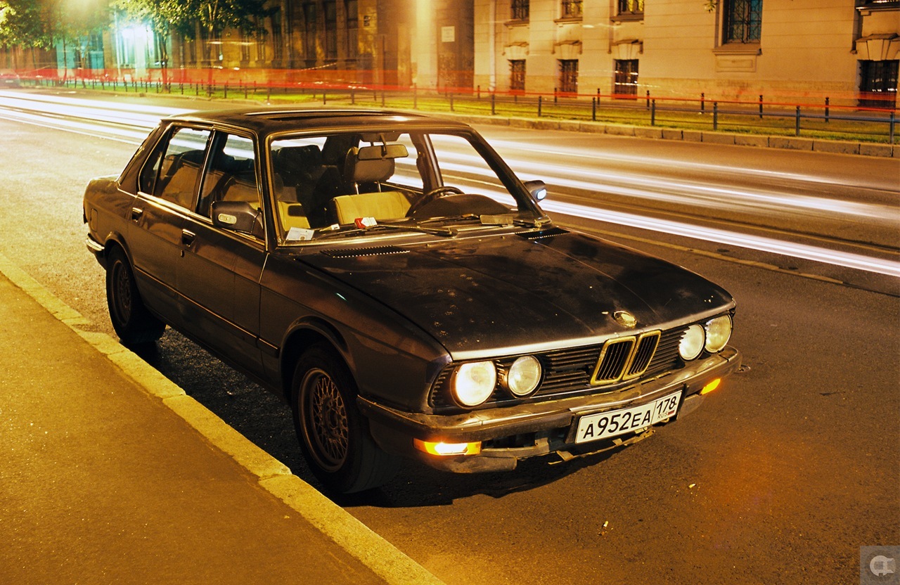 БМВ акула e28 BMW