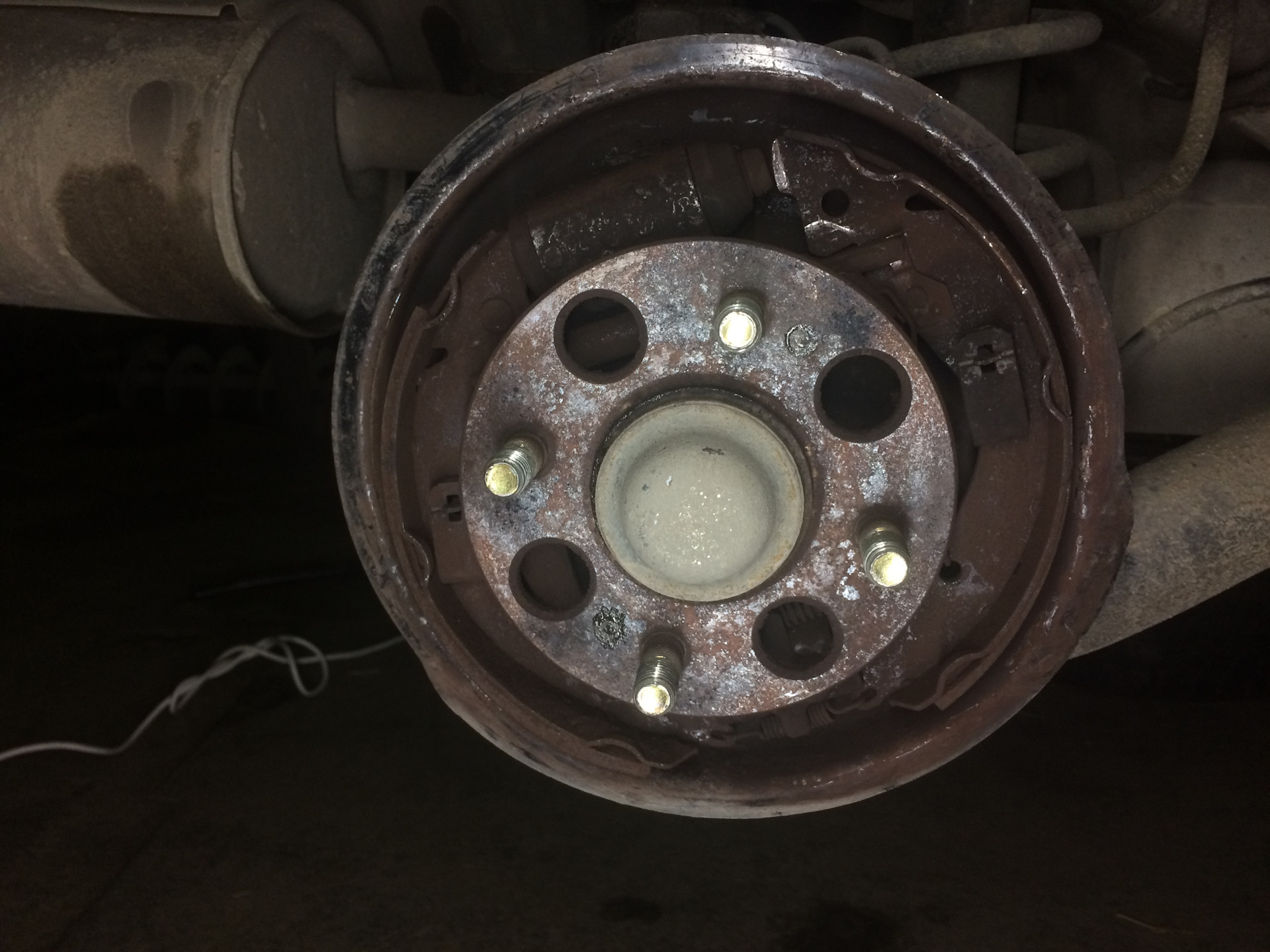 Задние колодки хендай гетц 1.4
