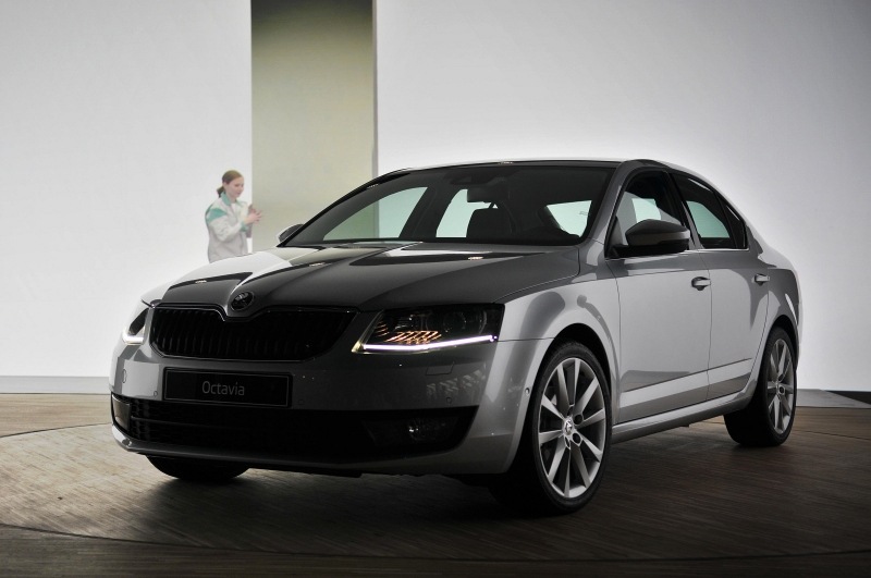 Skoda octavia 3d. Skoda Octavia 2013.