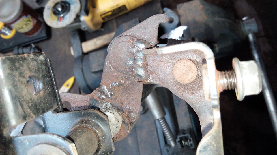 Ремонт салазок сидений — Jeep Grand Cherokee (WJ), 4 л, 1999 года ...