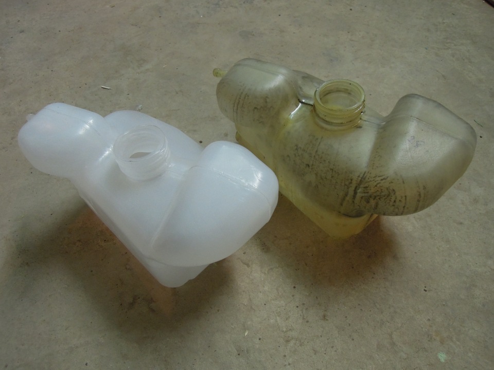 расширительный бачок — Lada 21101