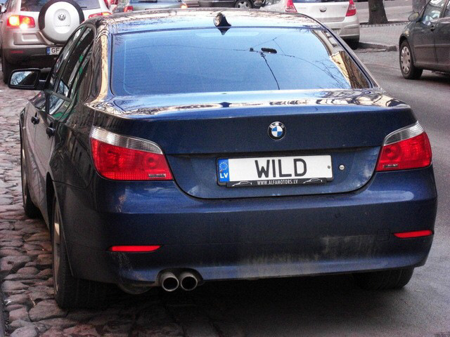 Прибалтийские номера машин. Номера латвии. Автомобильный носера латвии. Автономер латвия. Автомобил ные но ера латваии.