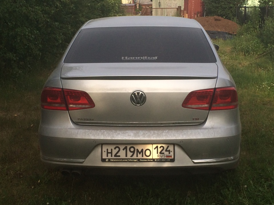 Volkswagen Passat b7 багажник