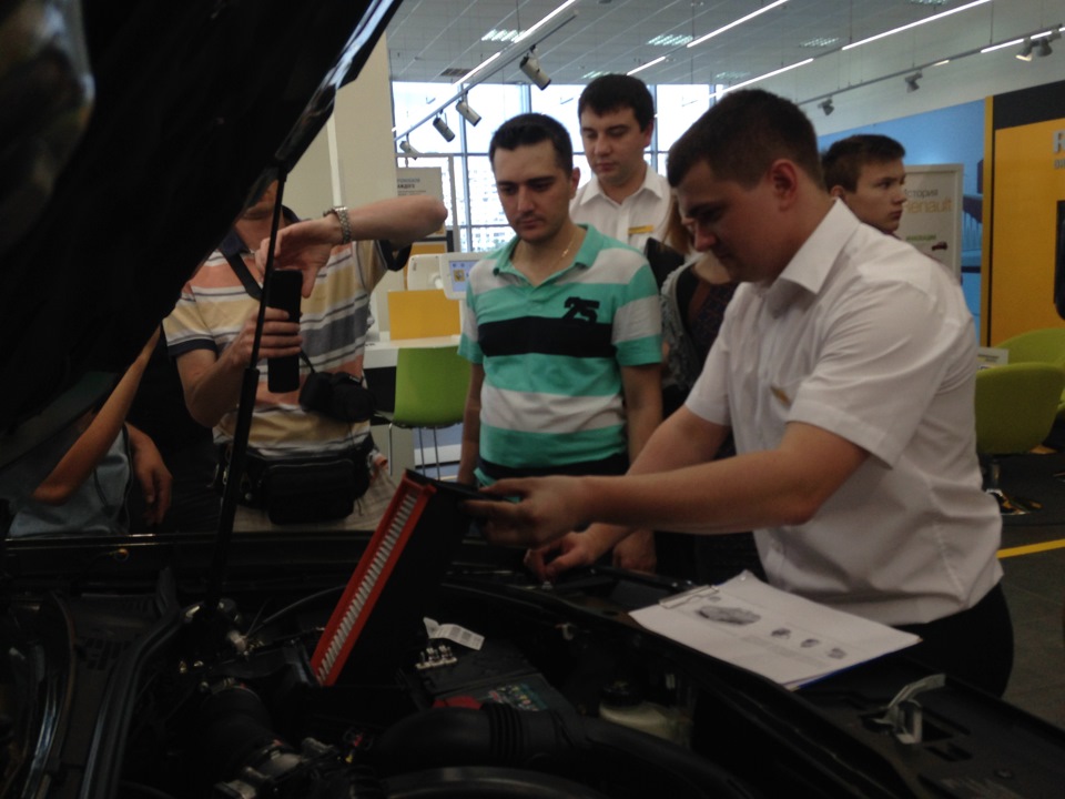 Презентация нового Дастера в Петровском автоцентре Жулебино (ч.1 ...