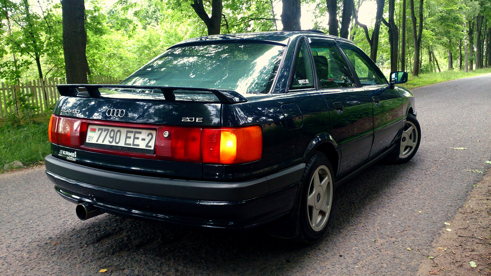 Ауди б4 купить дверь. Audi 80 Sport Edition. Ауди 90 б4. Audi 80 b3 Lux. Audi 80 b3 Sport Edition.