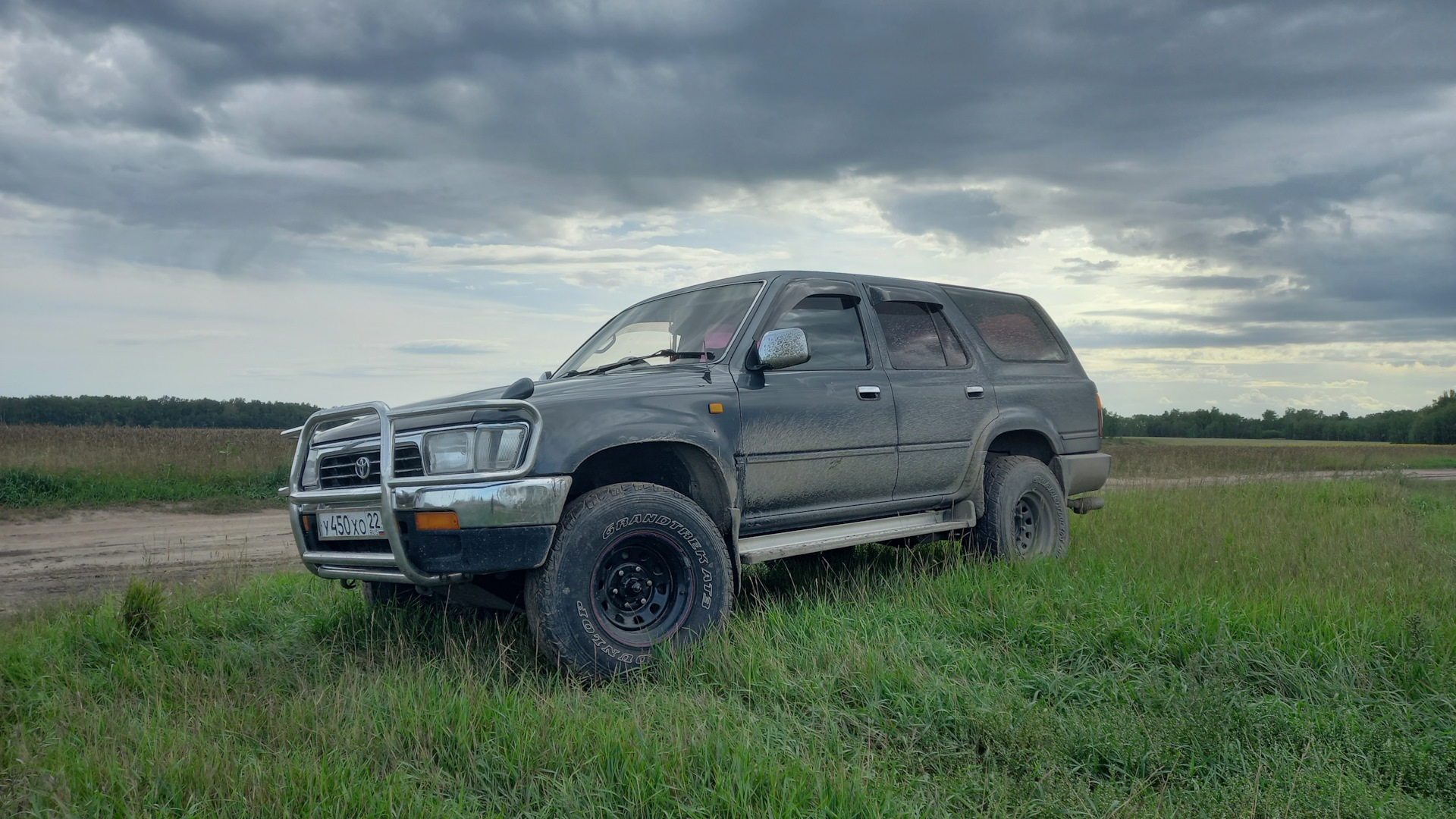 Toyota Hilux Surf (2G) 2.4 дизельный 1991 | ТЕРМИНАТОР на DRIVE2