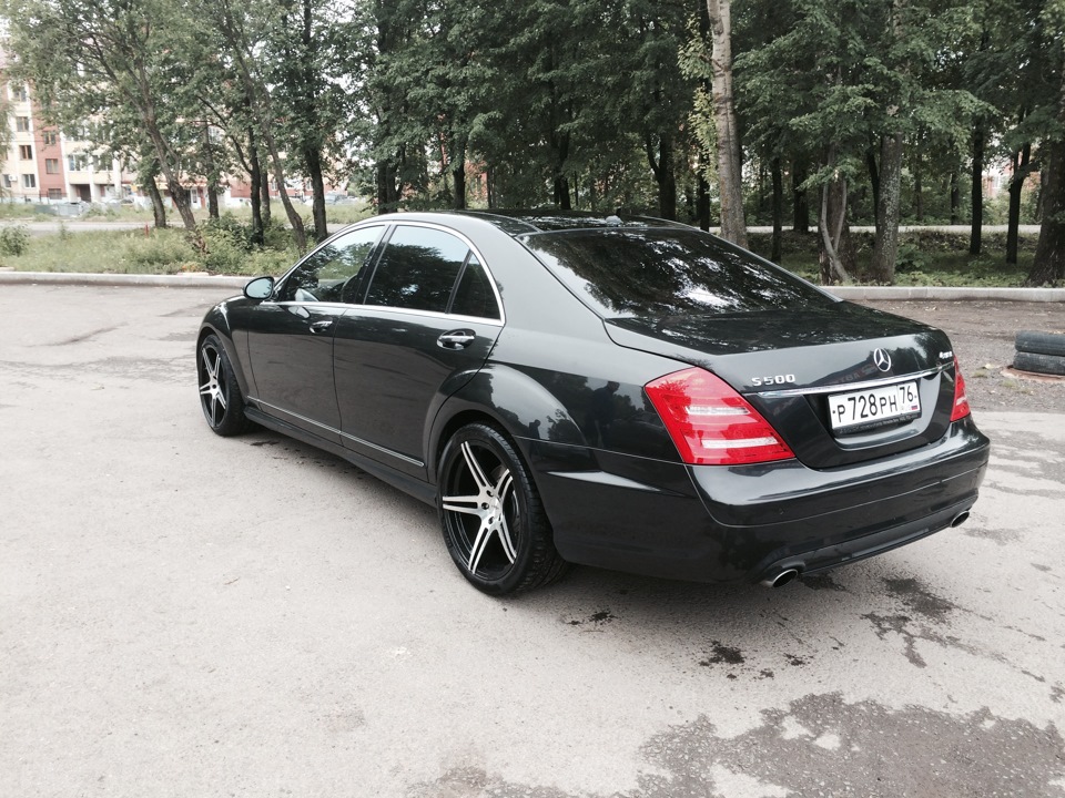 Фото в бортжурнале Mercedes-Benz S-class (W221)