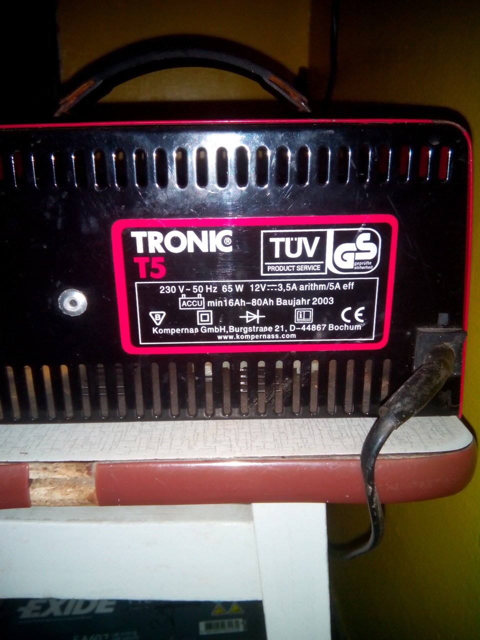 кто что знает о таком зарядном устройстве для аккумулятора — Ford ...