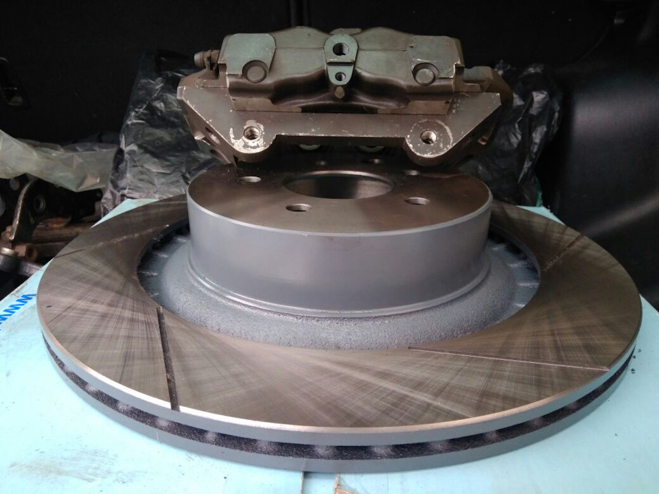 Фото в бортжурнале Nissan Skyline (R32)