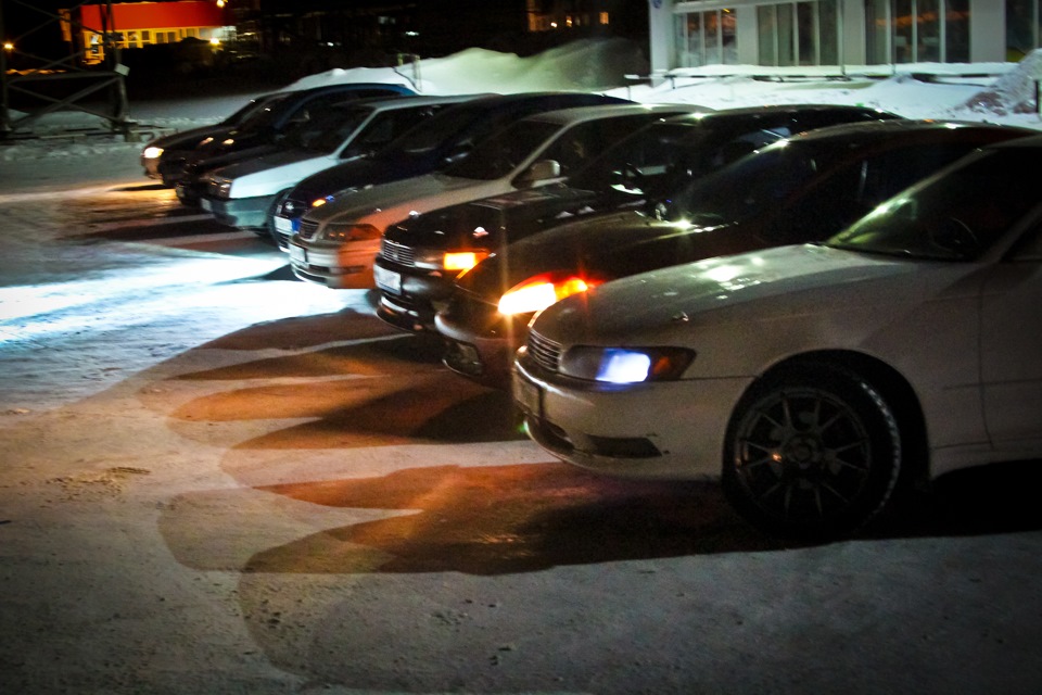 Встреча JDM _Life (Ноябрьск) 28 марта на Мира1. — Toyota Cresta (90), 2 ...