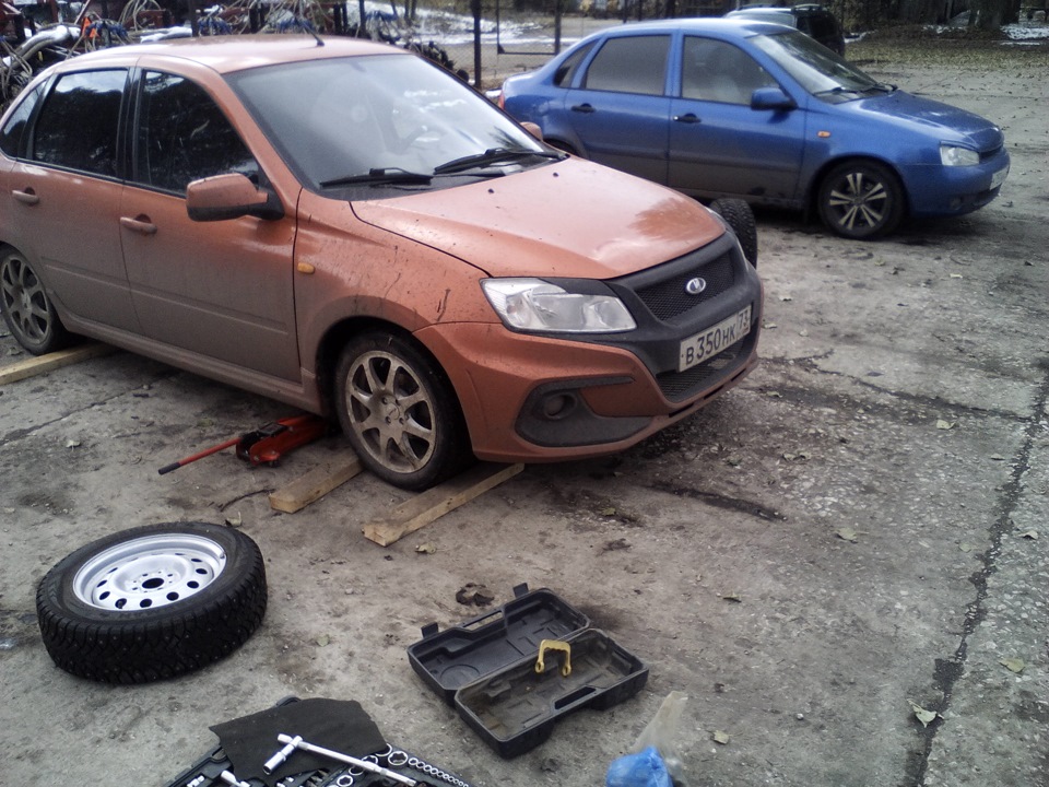Фото в бортжурнале Lada Гранта (1G)