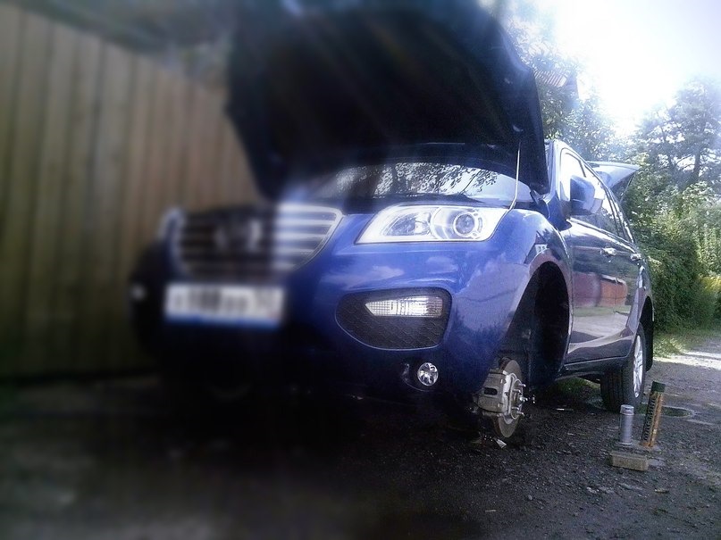 Обработка днища и колесных арок мастикой — Lifan X60, 1,8 л, 2013 года ...