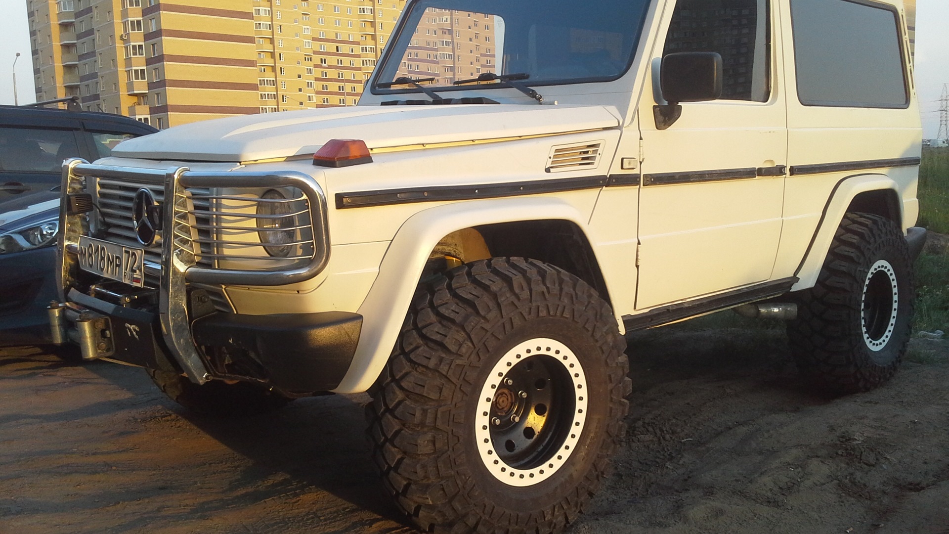 Mercedes g на 33 колесах