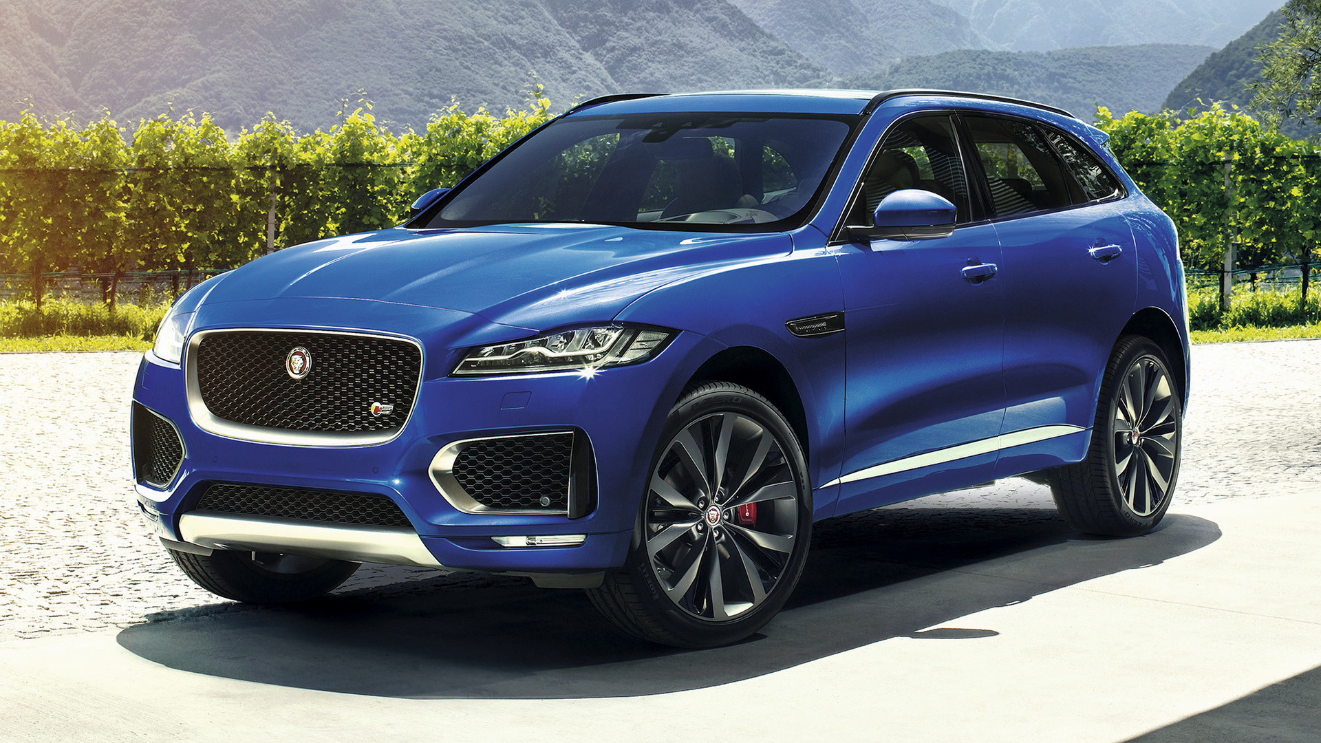 Ягуар машина 2021 f-Pace