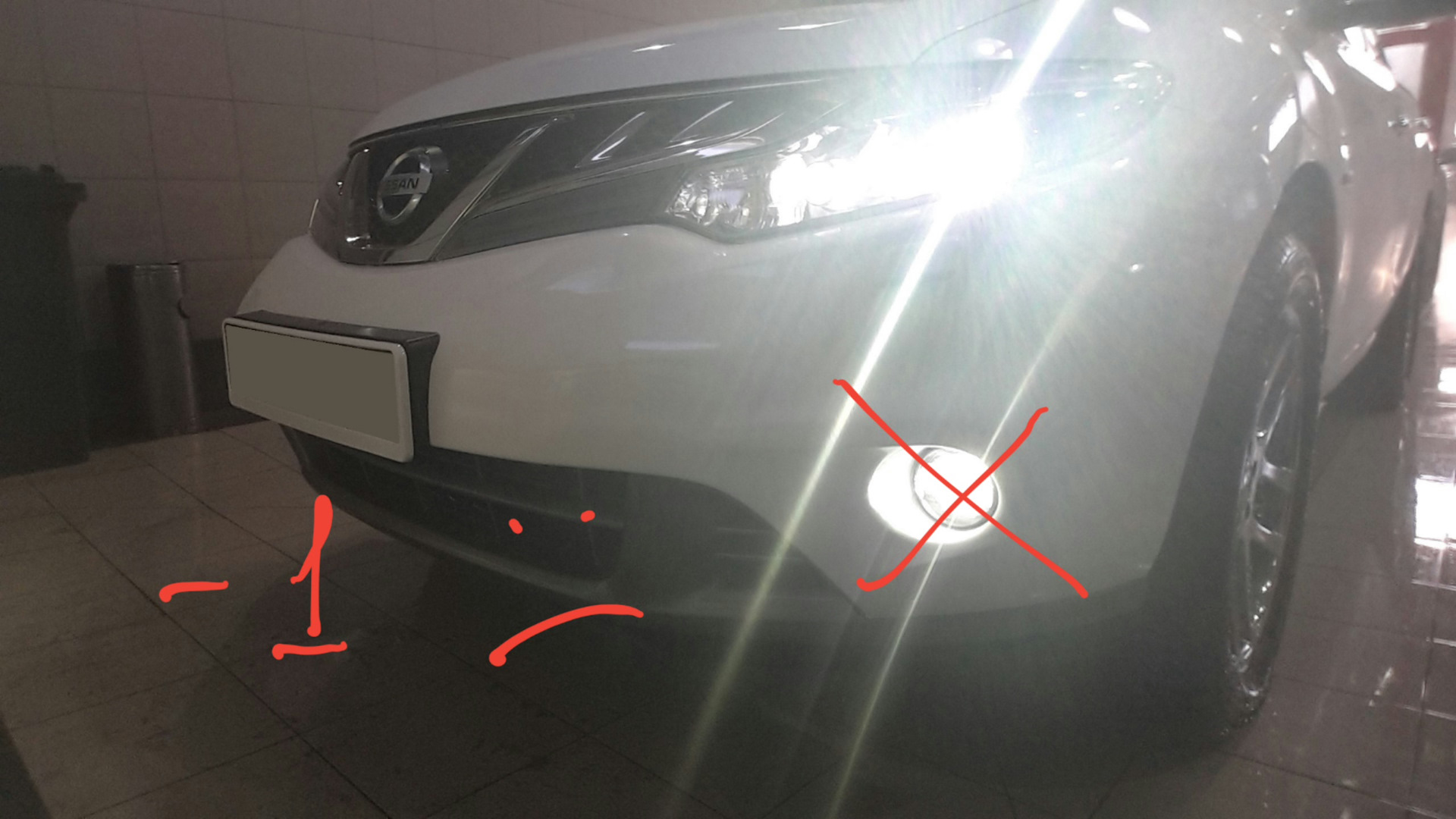 Противотуманные фары мурано. Противотуманные лампы Nissan Murano led. Противотуманные фары Nissan Murano z51. ПТФ Ниссан Мурано z51. Nissan Murano лампы ПТФ.