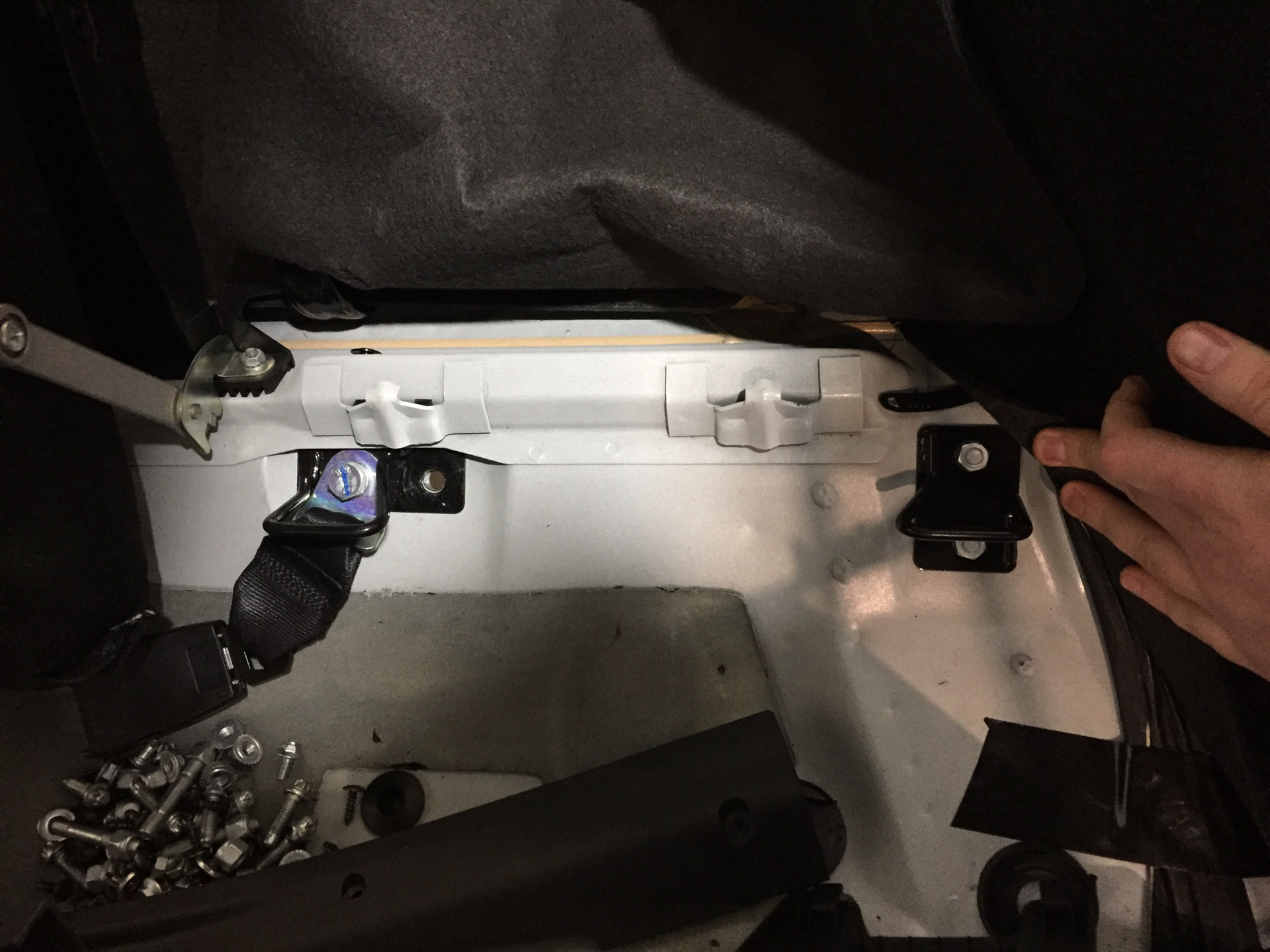 Крепление ISOFIX Крепление ISOFIX