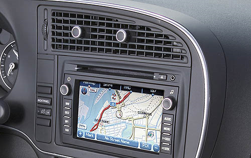 код магнитолы saab 9 5. 84495es 960. код магнитолы saab 9 5 фото. код магнитолы saab 9 5-84495es 960. картинка код магнитолы saab 9 5. картинка 84495es 960. Приступим к главному: вся информация в магнитоле (VIN автомобиля, диапазоны частот, сохраненные радиостанции) хранится в чипе eeprom под названием s220, которая представляет собой обычную микросхему 93C56.