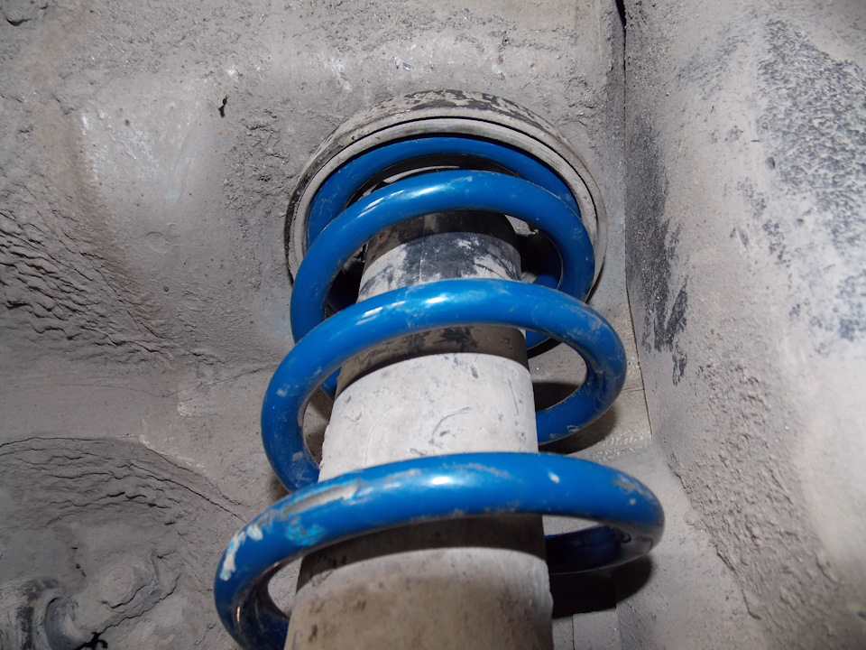 8450c36s 960 амортизаторы задней двери honda orthia