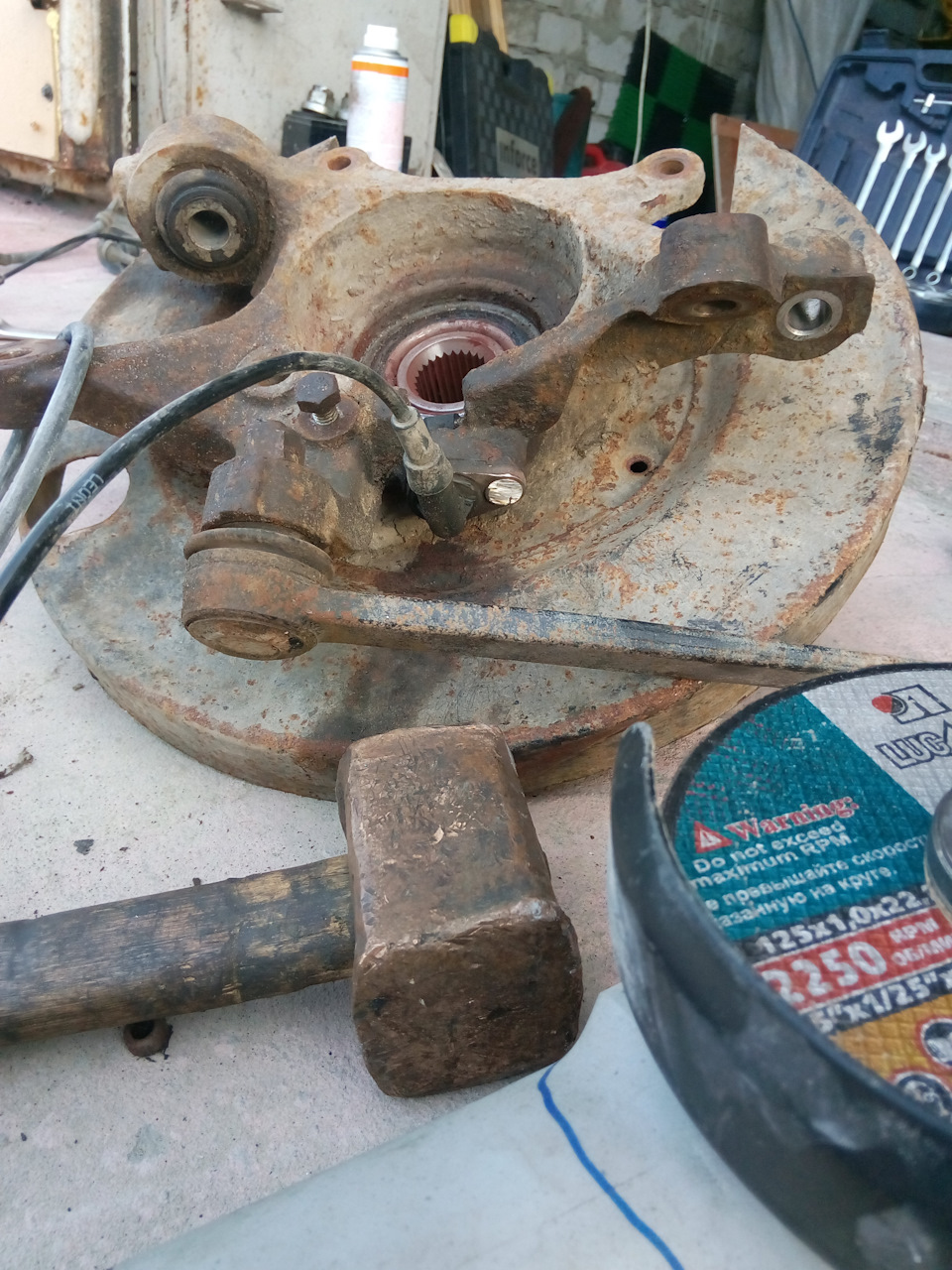 7 — SsangYong Rodius