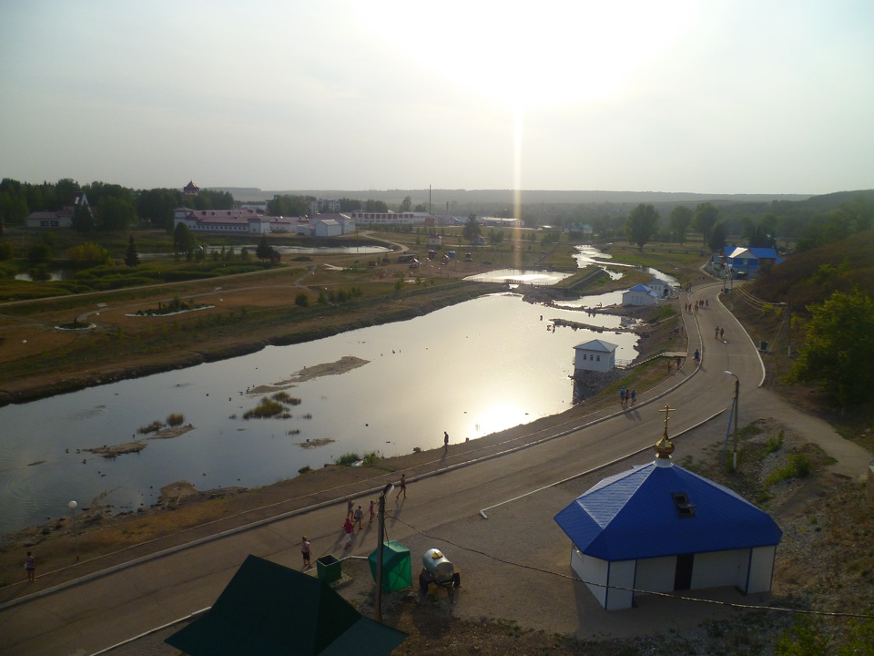 Красноусольске автобус. Пруд Полянский Красноусольск. Красноусольск водоемы. Красноусольск водохранилище. Камеры в Красноусольске.