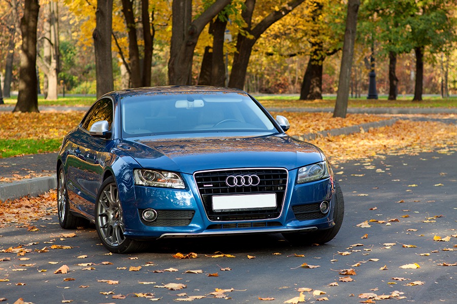 Audi a5 синяя