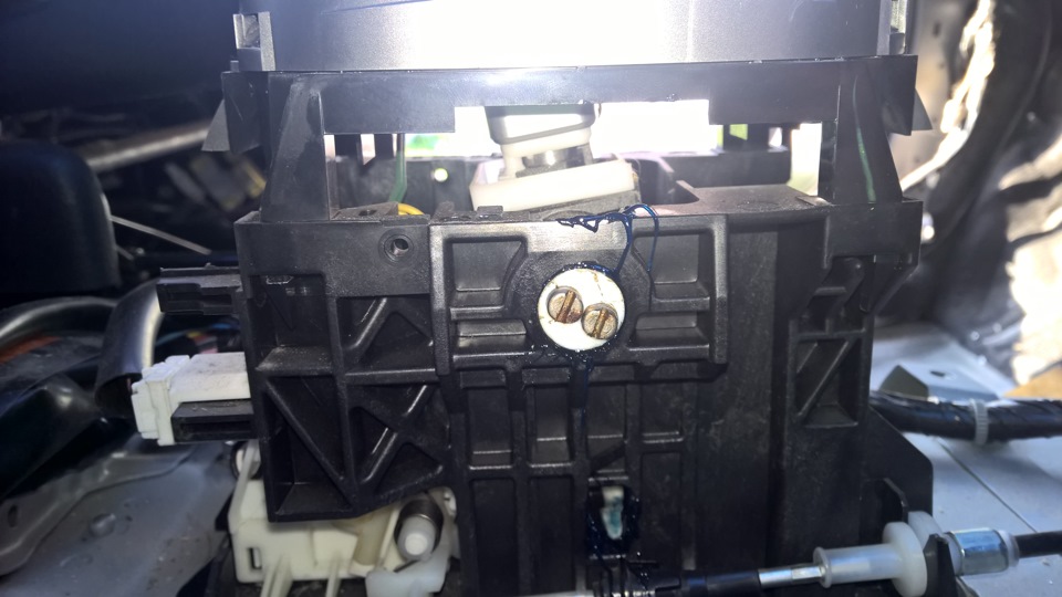Фото в бортжурнале Nissan Note (1G)