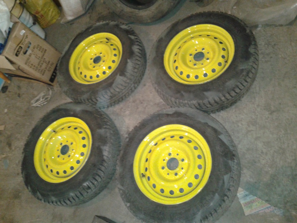 желтые штампы. штампы диски желтые. желтые штампы. покраска штампов. штампованные диски крашеные.