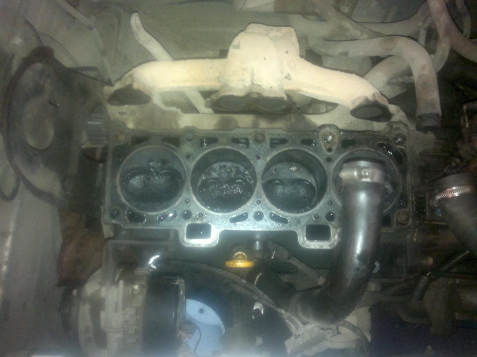 Замена прокладки гбц, а также масло. — Lada 2115, 1,5 л, 2004 года ...