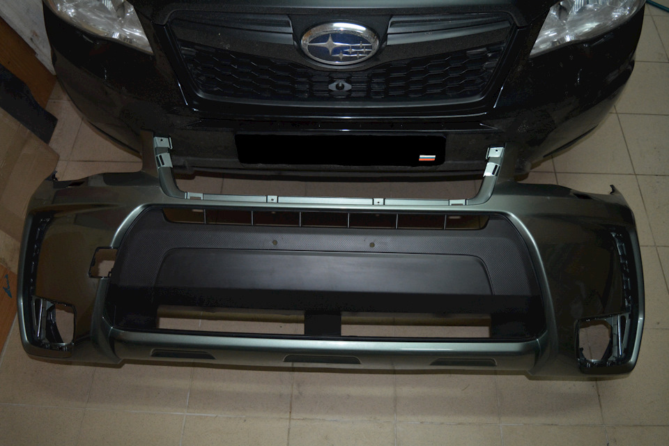 Бампер в отличном состоянии, небольшие потертости, не критично, геометрия в норме, опять накосячили в ТК "ПЭК"-сломали крайние ушки креплений, пришлось восстанавливать, донор-Green Frog))) Цена 3500+1000 доставка. — Subaru Forester (SJ)