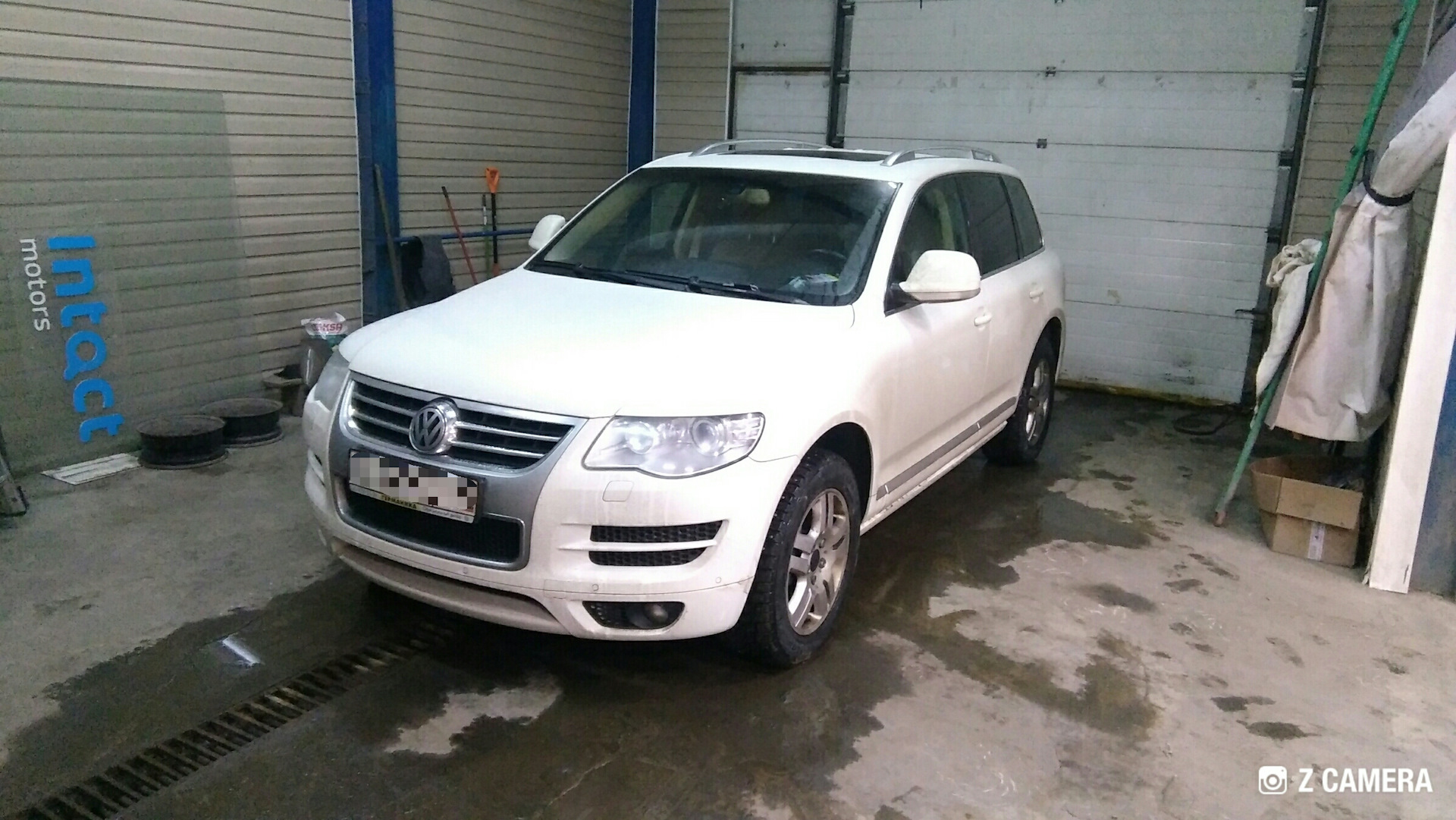 TOUAREG GP 3.0 TDI. Замена 4х сайлентблоков переднего подрамника ...