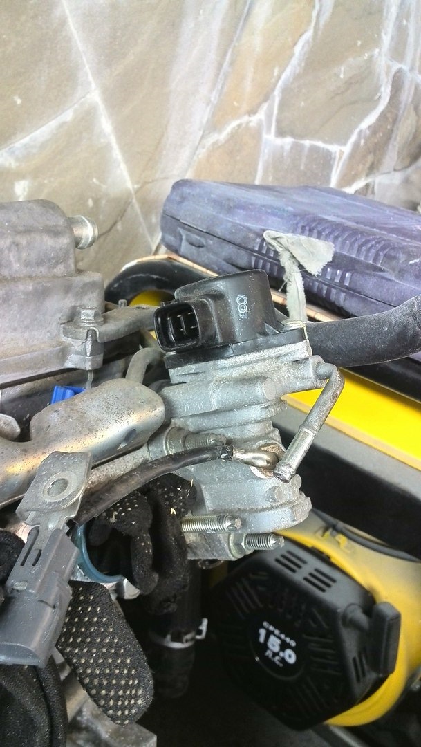 Фото в бортжурнале Toyota bB (1G)