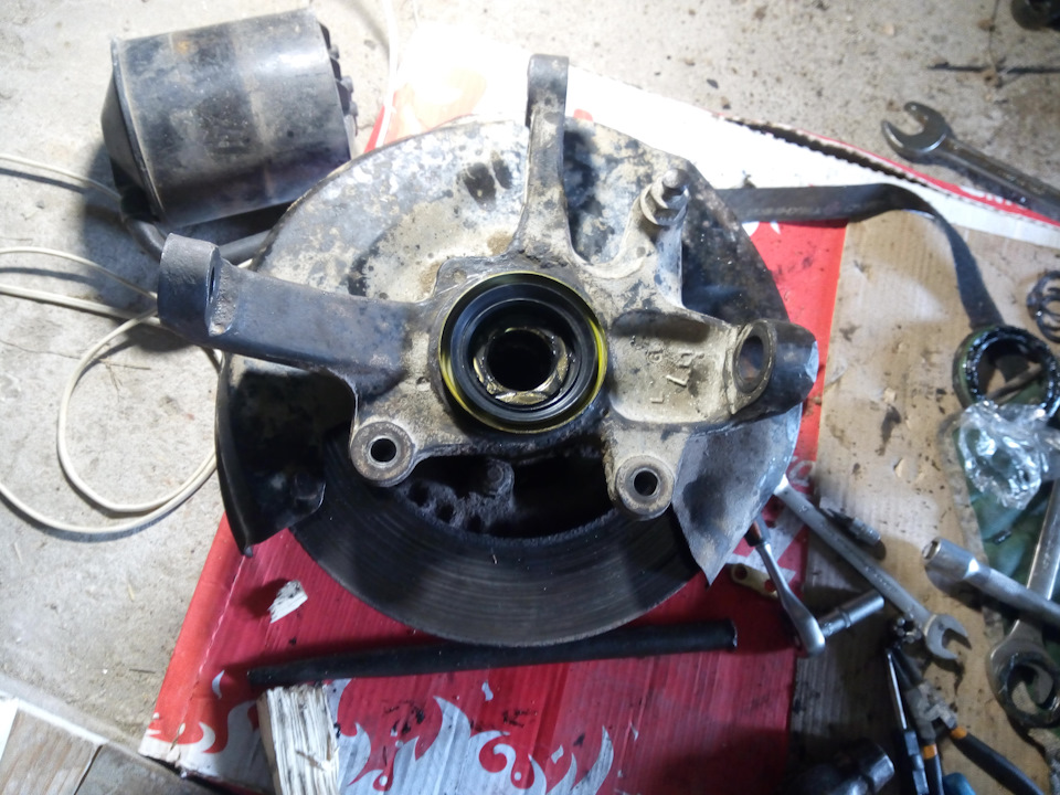 Замена игольчатых подшипников — Mitsubishi Pajero (1G), 3 л, 1990 года ...