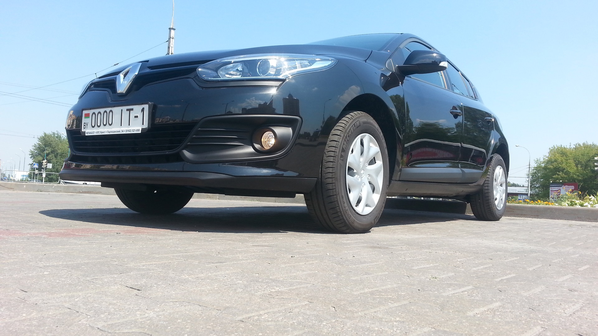 Renault Megane III 1.6 бензиновый 2014 | 2014 Рестайлинг на DRIVE2