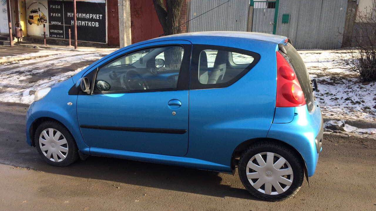 Peugeot 107 1.0 бензиновый 2007 | «Жужа» Машина жены! на DRIVE2