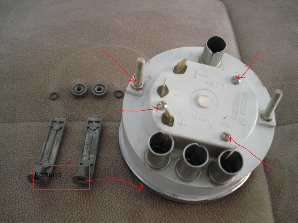как подключить тахометр на уаз