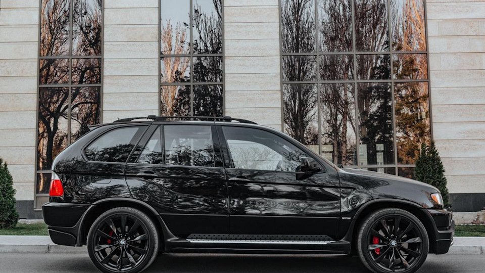BMW X5 Чёрный металлик