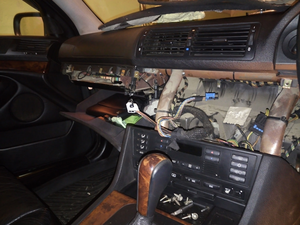 печка перестала дуть в ноги — BMW 5 series (E39), 4,4 л, 2000 года ...