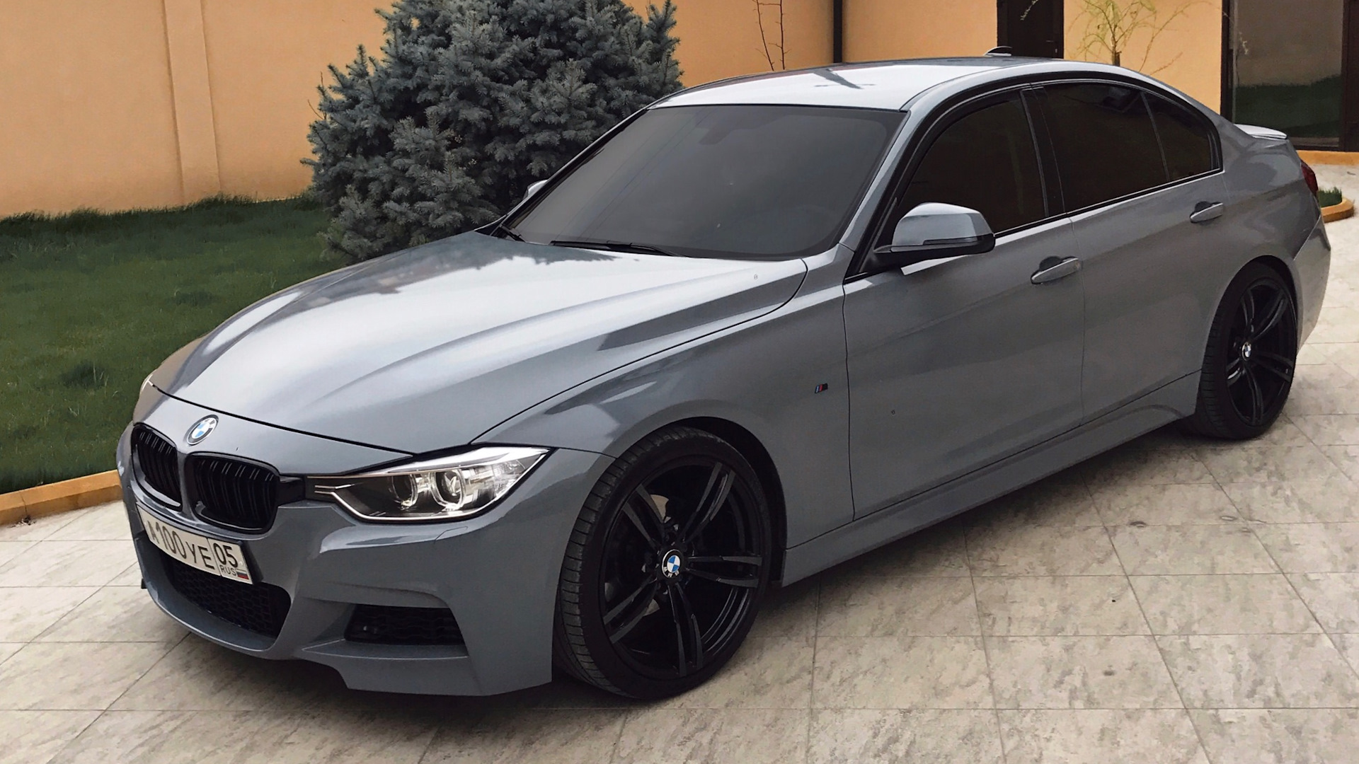 Nardo Grey BMW