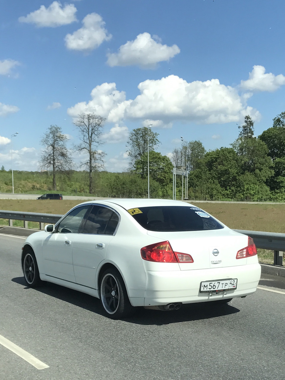 Skyline r35 седан