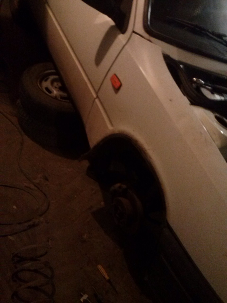 Пилим пружины — ИЖ 2126, 1,6 л, 2001 года | тюнинг | DRIVE2