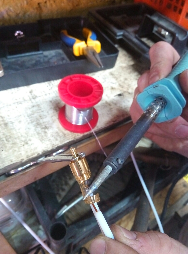 Я не рыжий . — Opel Astra H GTC, 1,8 л, 2010 года | автозвук | DRIVE2