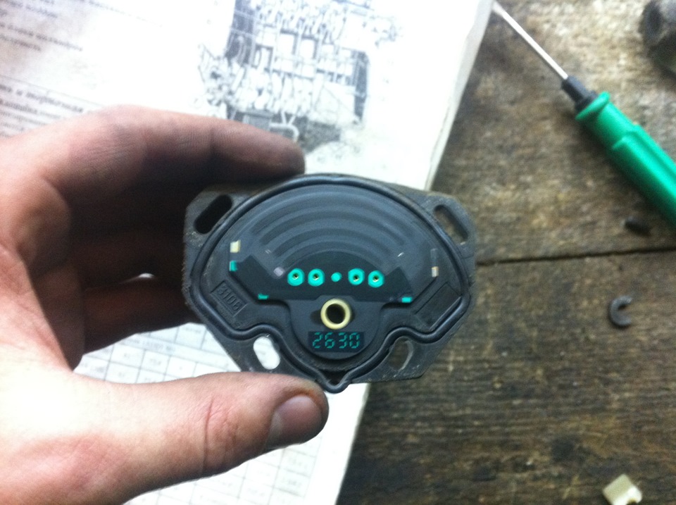 Panel mount 10k dual log potentiometer.